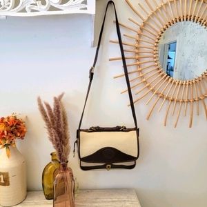 VTG Dooney + Bourke Messenger Crossbody Bag